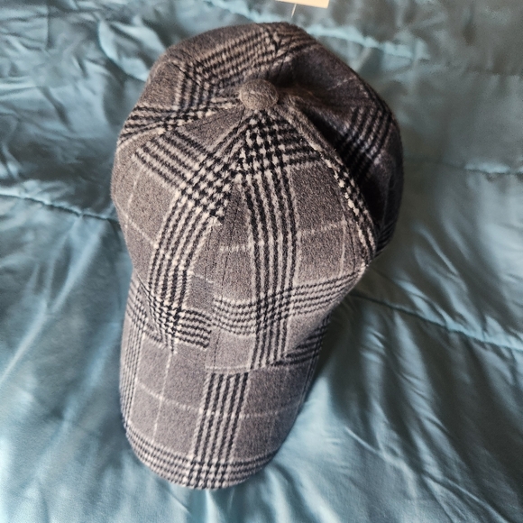 Plaid fashion Hat - Picture 5 of 6